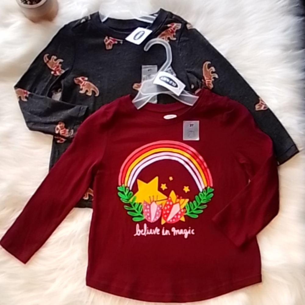 🎄2-Pack Tees🎄